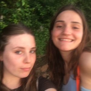 Meet your Posher, Julia